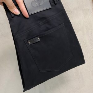 Zeg Slacks Size: 30-42