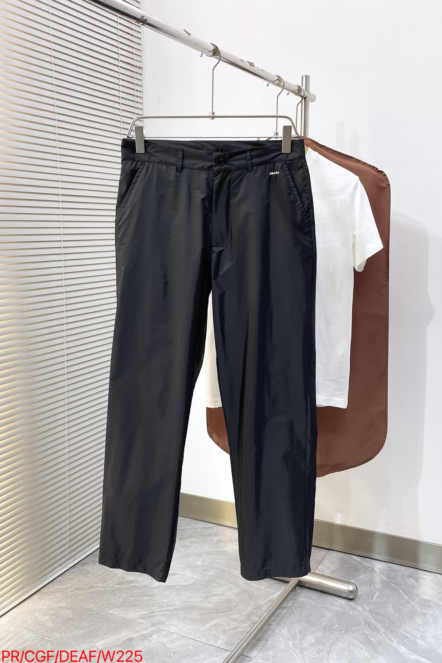 PRADA Slacks Size: 225-225