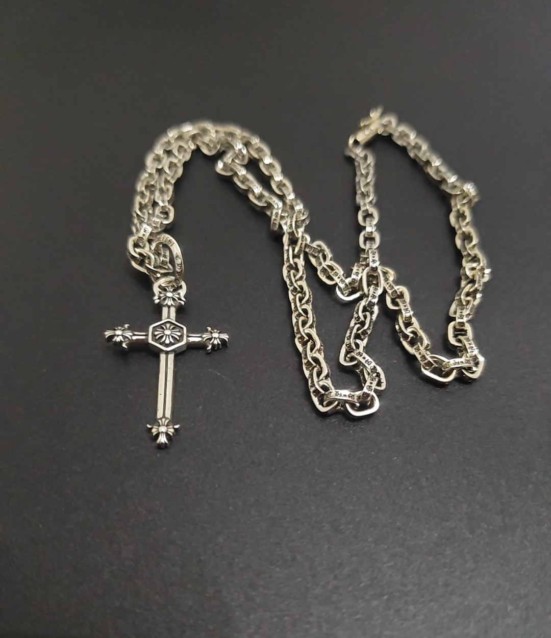 Chrome Hearts Retro Chrome Hearts Retro