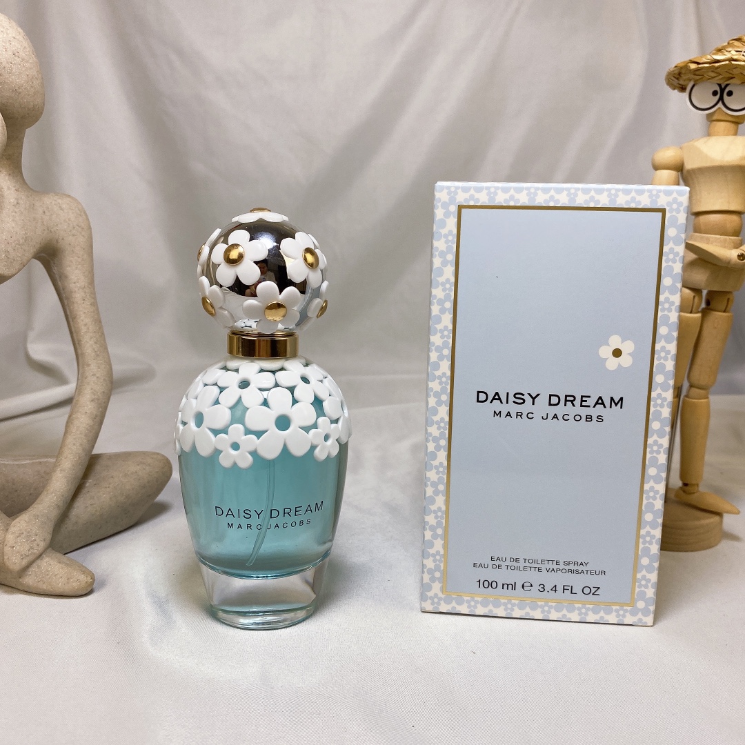 Marc Jacobs perfume daisy dream