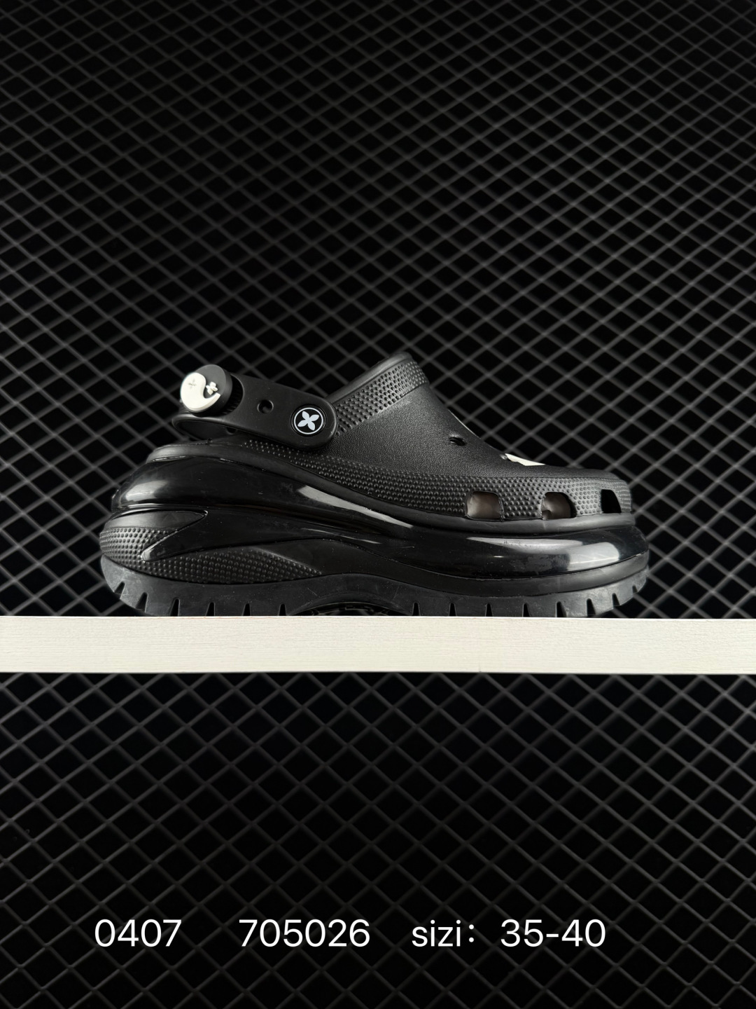 Crocs Classic Bae Clog Sandals SIZE:35-40