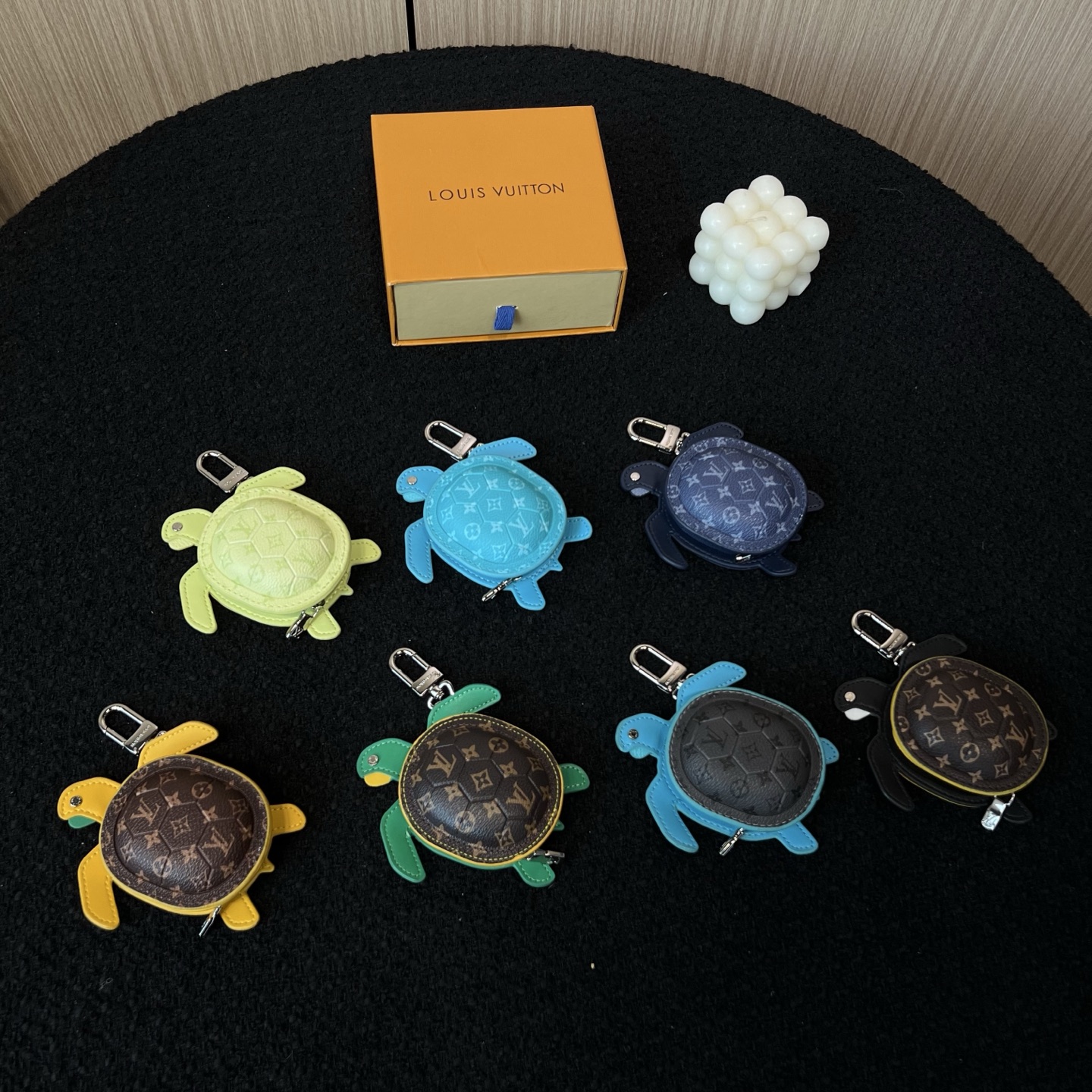 Louis Vuitton Turtle Pouch Louis Vuitton Turtle Pouch