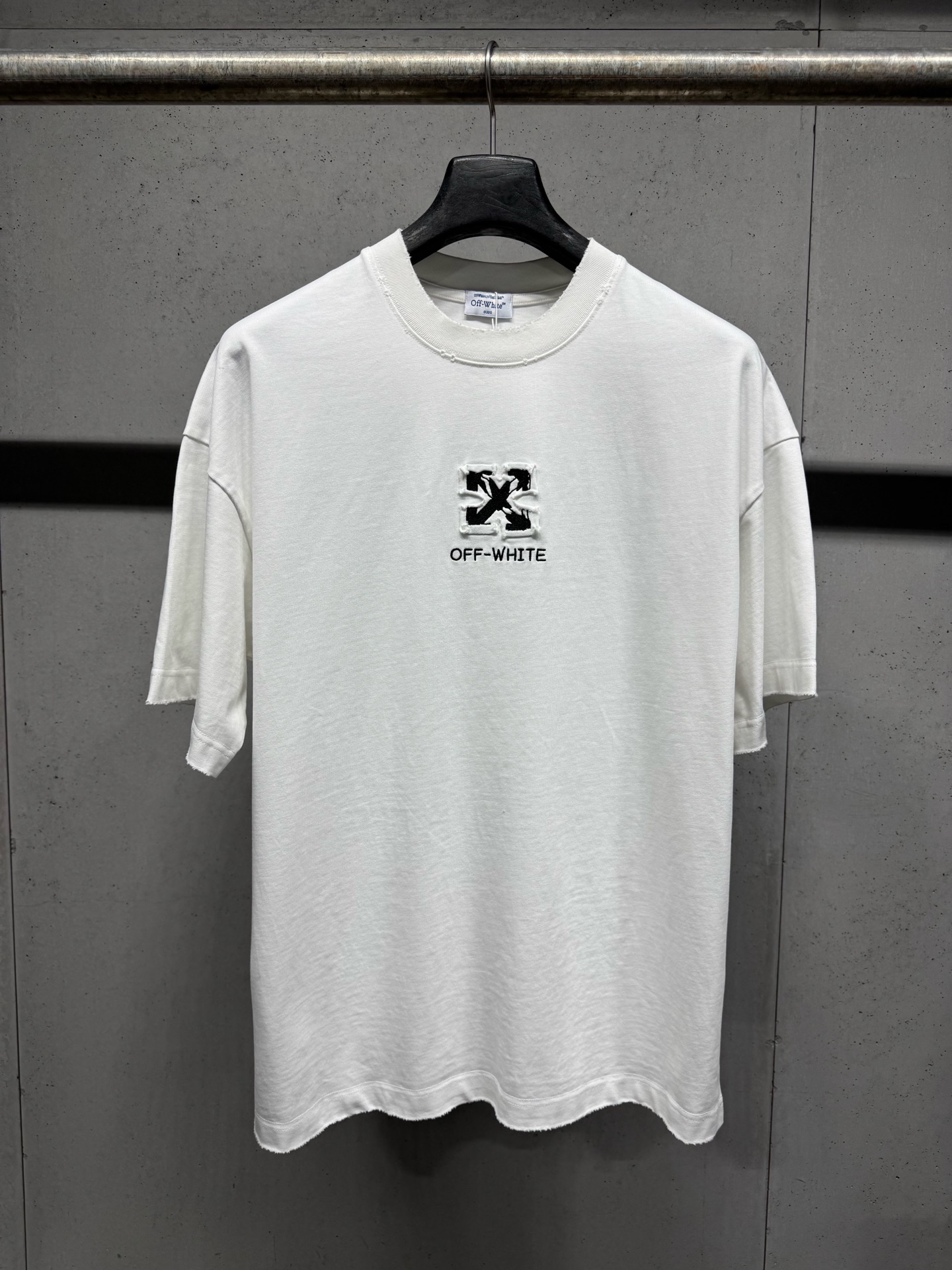 Off White Tshirt Size:XS-L