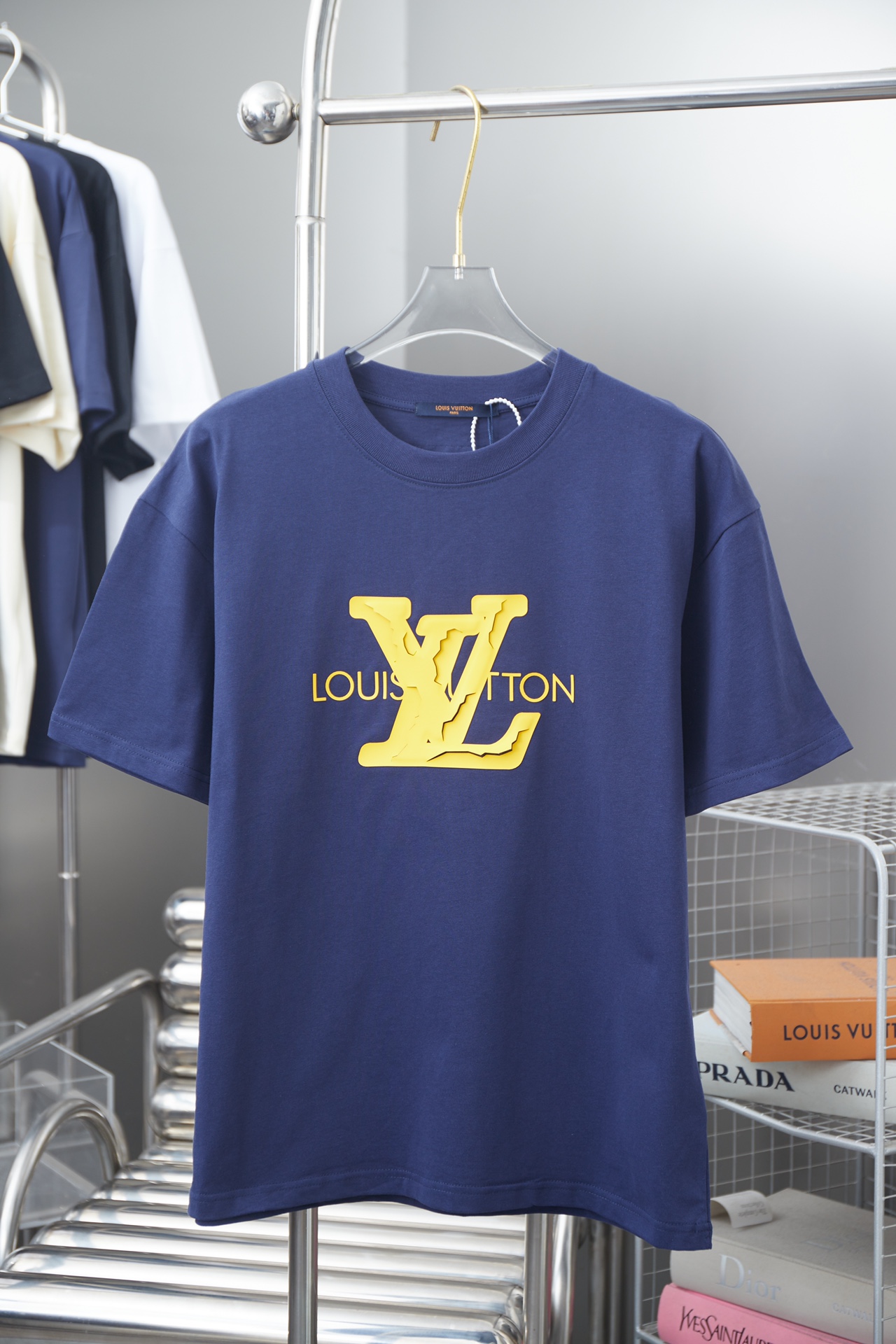 LV