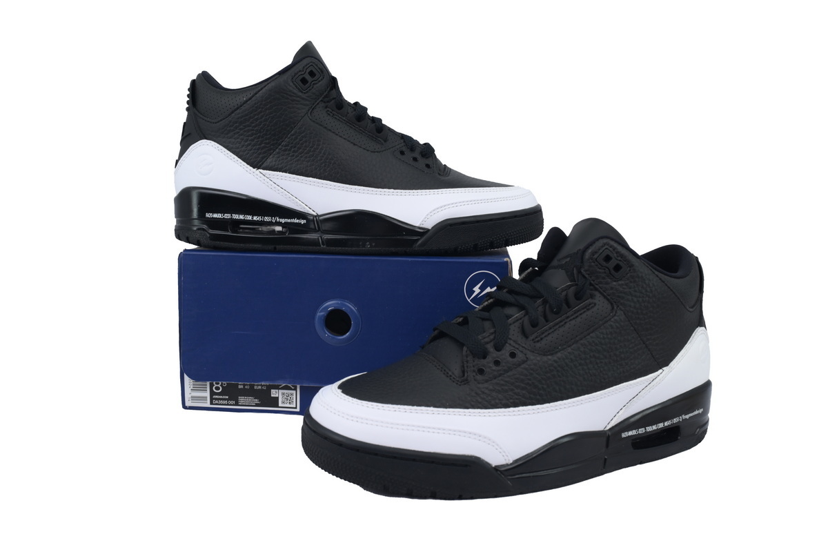 Max Size US14=UK13=EUR48.5=CM32 Air Jordan 3  Black And White