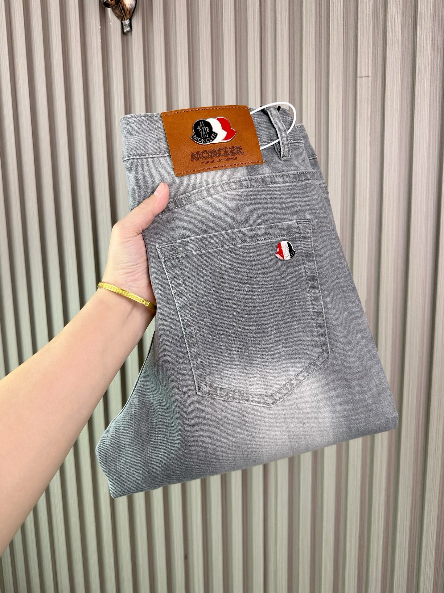 Moncler Jeans
