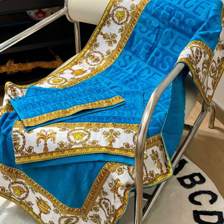 Versace Versace