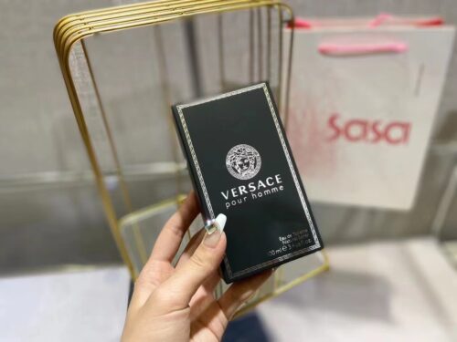 Click to view full screen Versace perfume photo review
